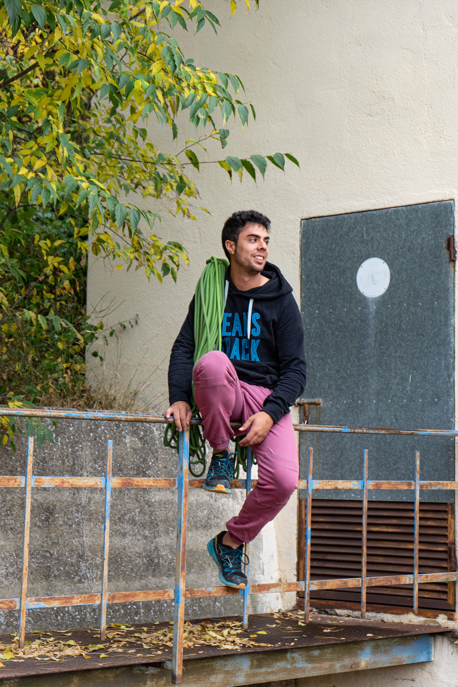 Pantaloni da trekking e arrampicata da uomo Montan Russet