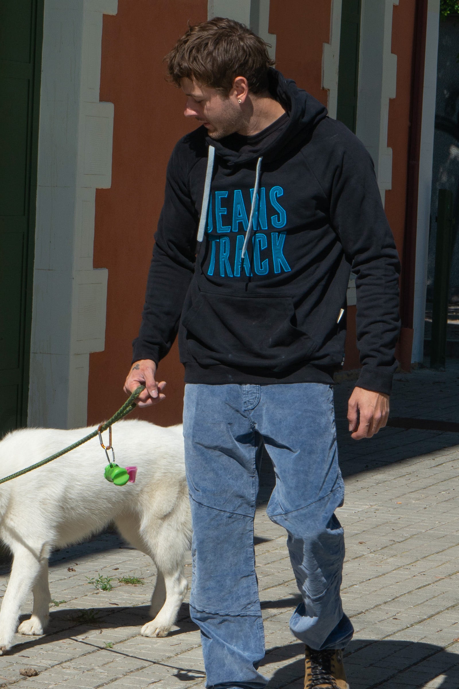 River Blue organic cotton outdoor hoodie