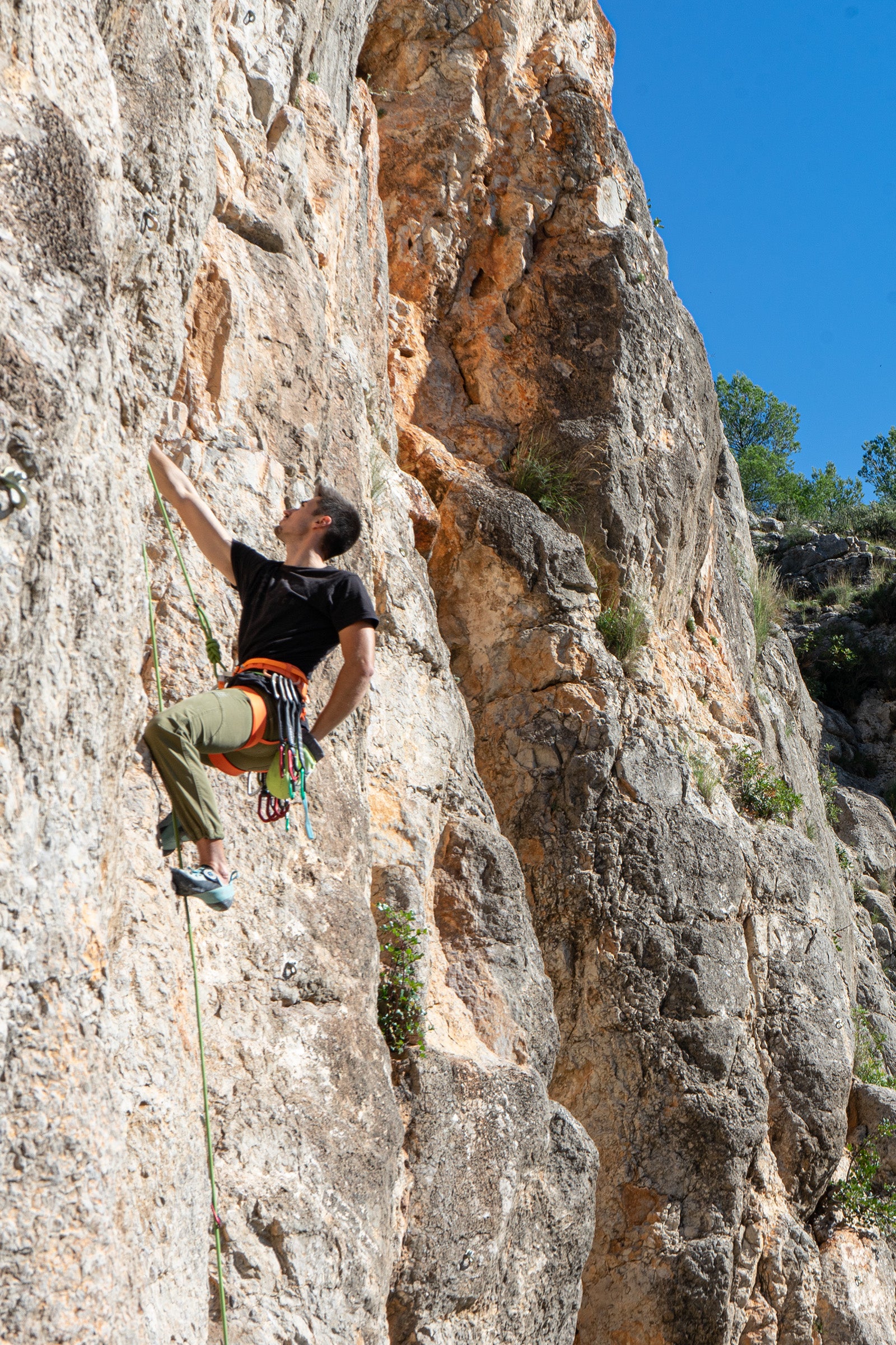 Pantalón Escalada - Trekking Garbi Khaki Hombre